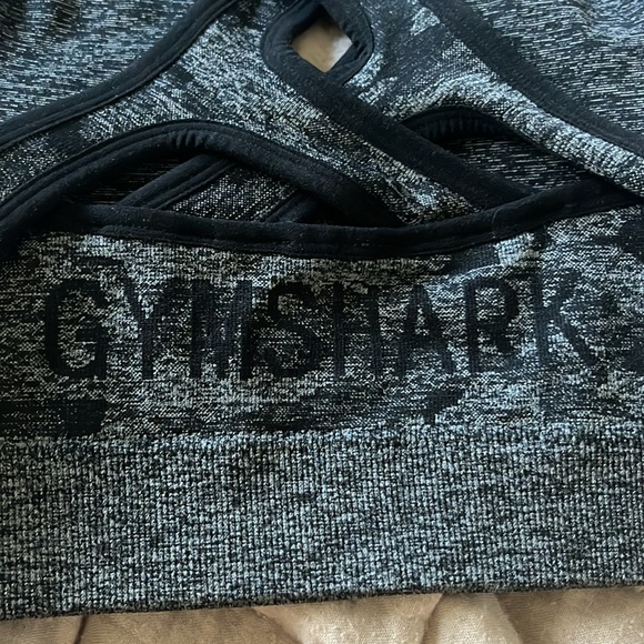 Like Brand New 2 small Gymshark sports bras - Picture 6 of 17